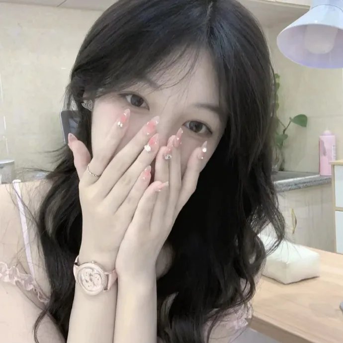 阿茹茉妮